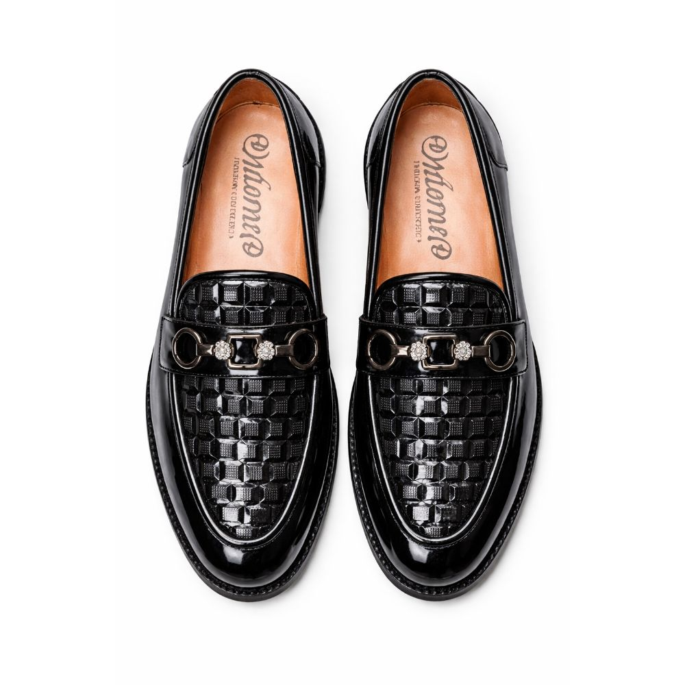 Mens Glossy Textured Slip On Loafer